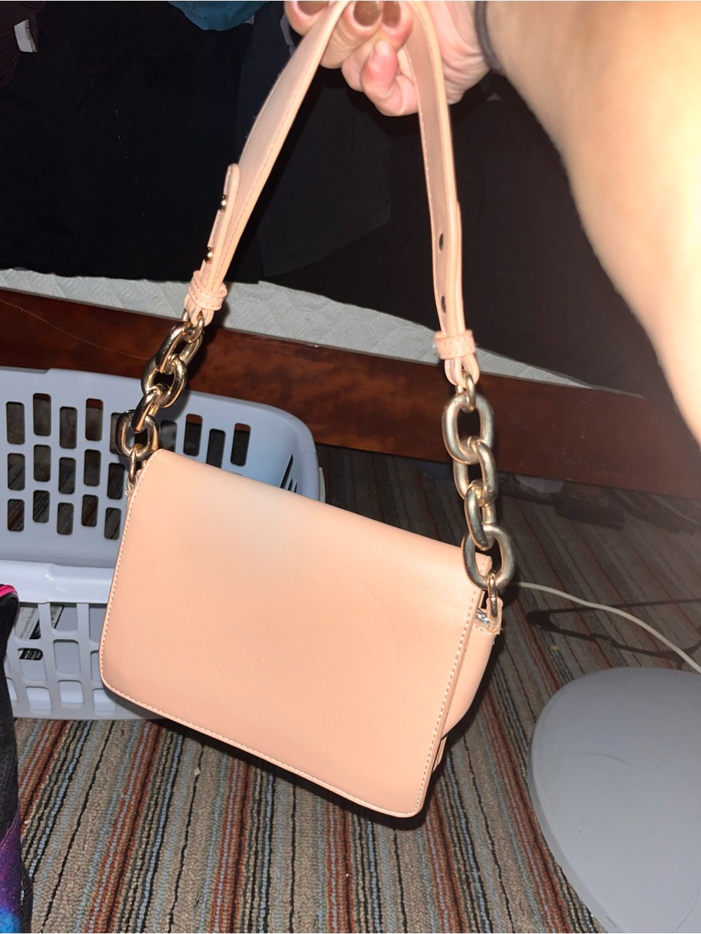 Peach Chain-Handle Shoulder Bag - Women's Fashion Handbag
